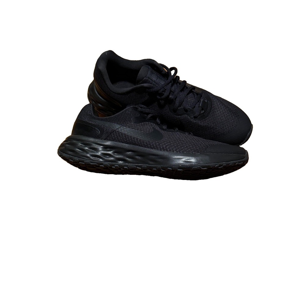 Nike Revolution 6 Black On Black Youth Sneaker US 6Y DD1096-001 Running